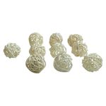 Paquete de 10 Esferas Decorativas Caladas de 1.5 plg Color Natural