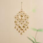 Placa Decorativa Metálica con Elefantes y Cascabeles Dorado