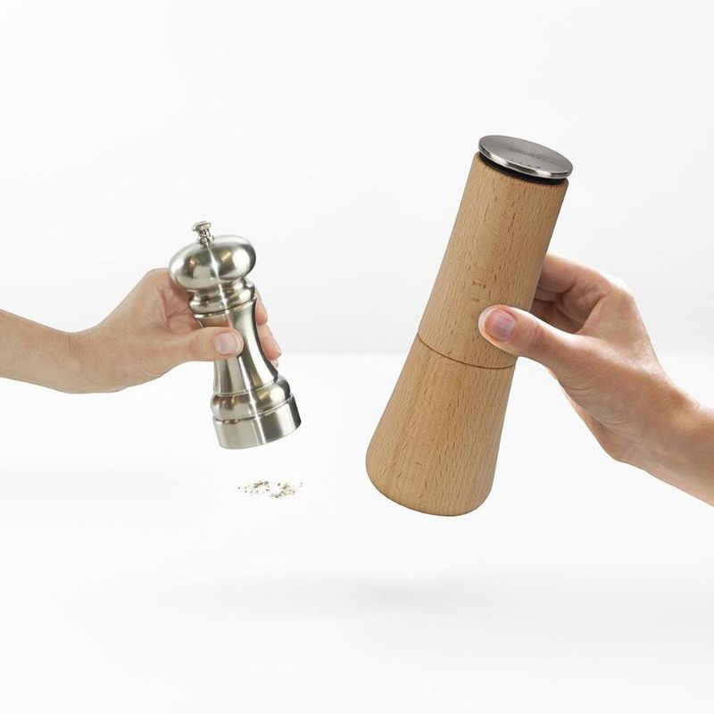 Molino de Pimienta Color Madera