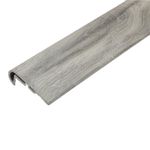 Nariz de Escalón SPC de 5.5 x 240 cm Alto 1.8 cm Color Gris