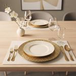 Plato Base de 33 x 33 cm Color Dorado con Acabado Martillado