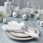 Set de 2 Anillos para Servilleta Color Plateado con Flor de Cristal