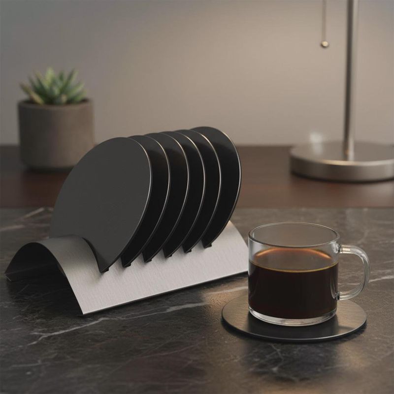 Set de 6 Porta Vasos en Acabado Negro con Base Plateada