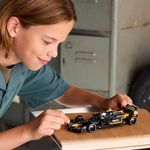 LEGO Speed Champions APXGP F1 The Movie Race Car con Figuras