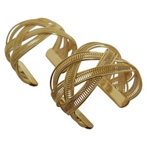 Set de 2 Anillos para Servilleta Color Dorado con Diseño Cruzado