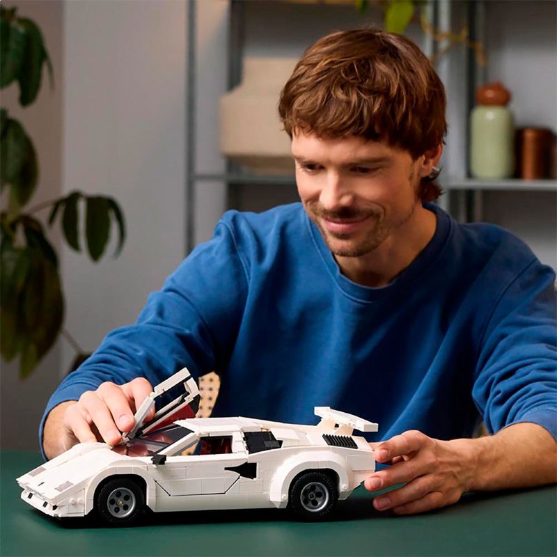 LEGO Icons Lamborghini Countach 1506 Pzas