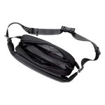 Cangurera Light Hunter Resistente al Agua Color Negro