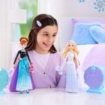 Muñeca Elsa de Frozen Jewel Reveal