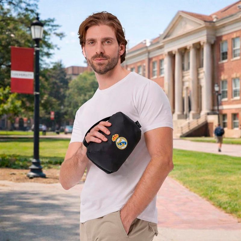 Organizador Viajero de Baño Deploy Real Madrid