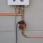 Bomba Presurizadora Truper de 1/6 HP 25 Litros por Minuto 127 V