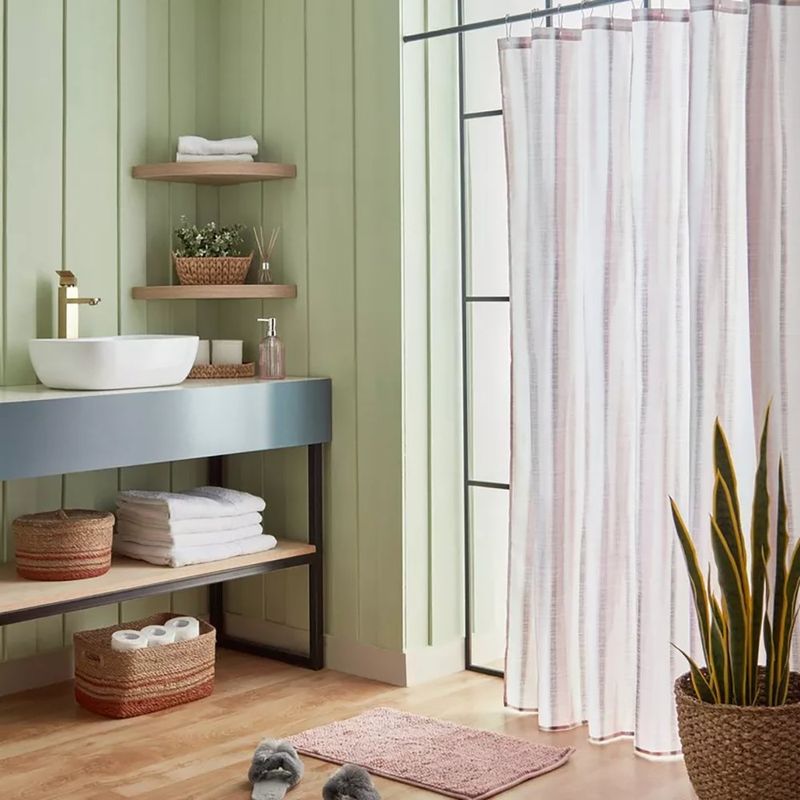 Set de 16 Piezas para Baño Color Rosa con Accesorios Decorativos