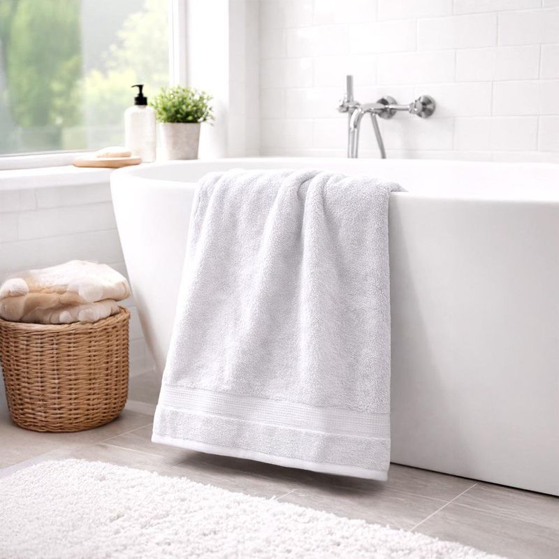 Toalla Jumbo Paris Color Blanco