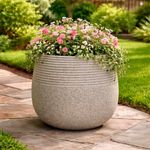 Maceta Balcanes con Acabado Tipo Piedra 39 x 39 x 34 Cm