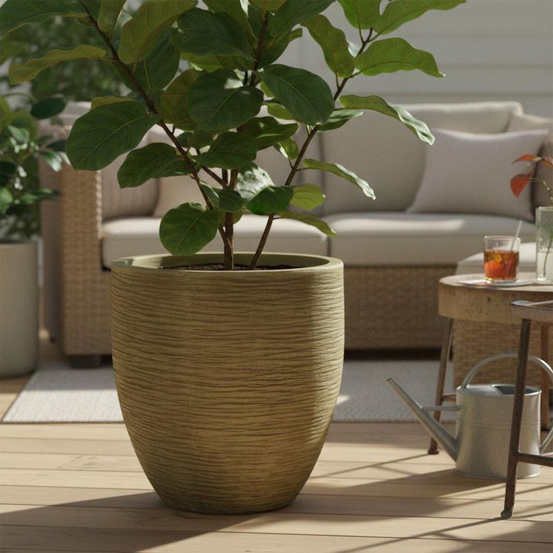 Maceta Megara con Acabado Texturizado 55 x 55 x 57 cm