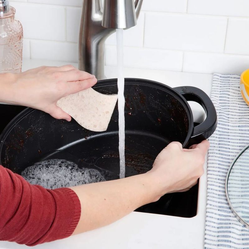 Olla Multifuncional 5 en 1 Color Negro de 7 L