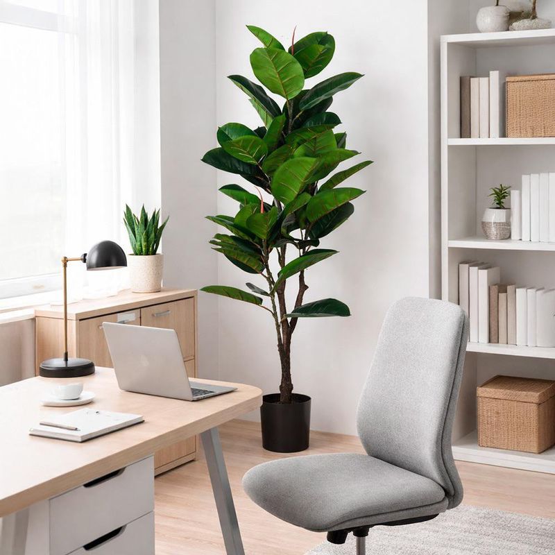 Planta Artificial de Hojas Verdes con Pote