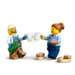 LEGO City Camión de Donas de 196 Piezas