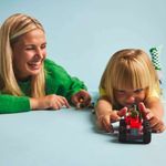 LEGO City Tractor Rojo con Remolque y Ovejas de 116 Piezas