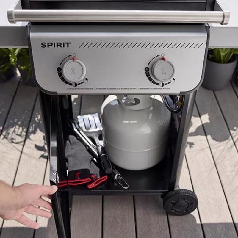 Churrasquera a Gas de 2 Quemadores SPIRIT E-210