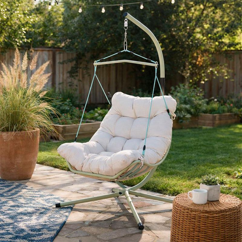 Sillón Columpio Nuri para Exterior con Cojín Acolchonado