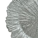 Plato Base de 33 cm con Diseño Decorativo Texturizado Color Plateado