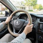 Cubre Volante para Auto Custom Grip de Cuero Sintético Beige de 39 cm