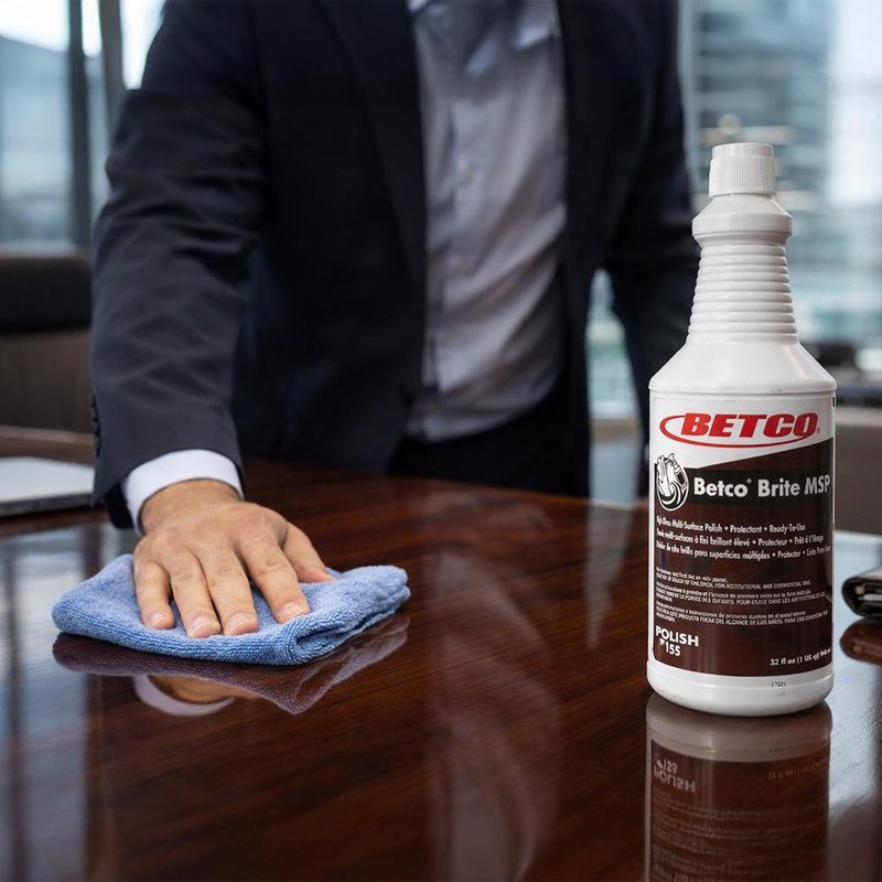 Abrillantador Multisuperficies Betco Brite MSP Listo para Usar de 946 ml