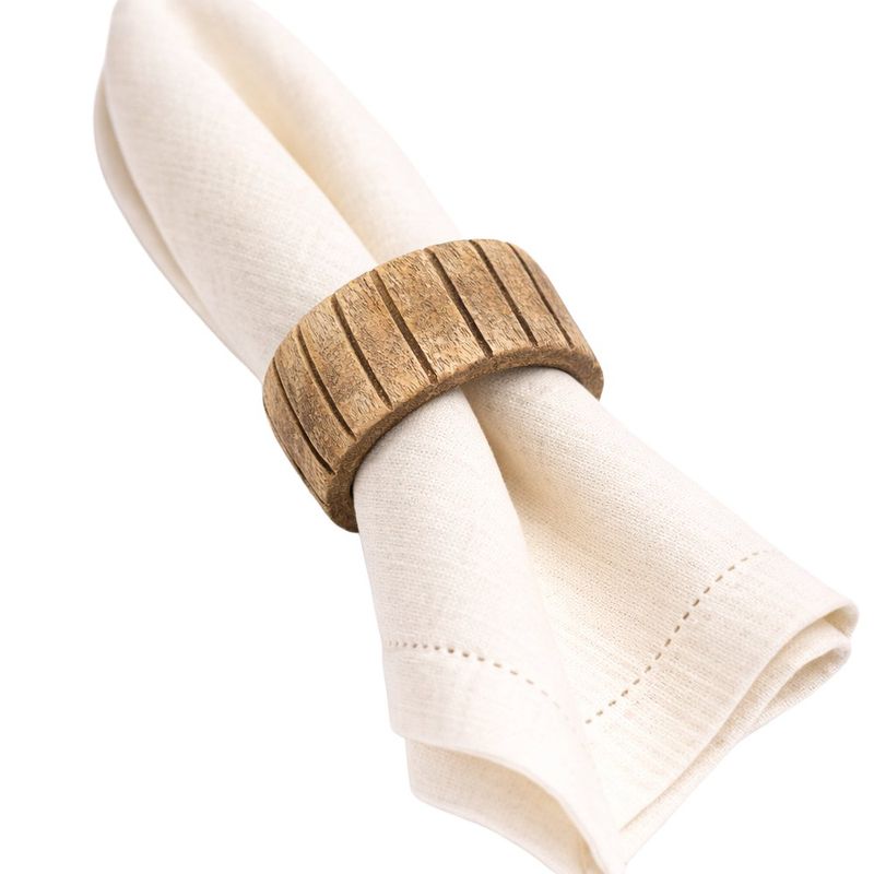 Set de 4 Anillos para Servilleta con Diseño Natural Color Dorado