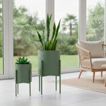 Set de 2 Maceteros de Metal Color Verde de 60.5 Cm
