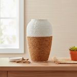 Florero Color Blanco Diseño Lazo de 28 Cm