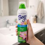 Aromatizante en Aerosol Beep Aroma Lirio de Agua Sereno de 237 ml