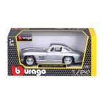 Auto A Escala 1:24 Estándar Diseños Surtidos