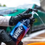 Shampoo con Protección Gyeon Q2M Bathe Plus para Auto 500 ml