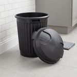 Basurero Plástico Negro con Tapadera 75 Litros