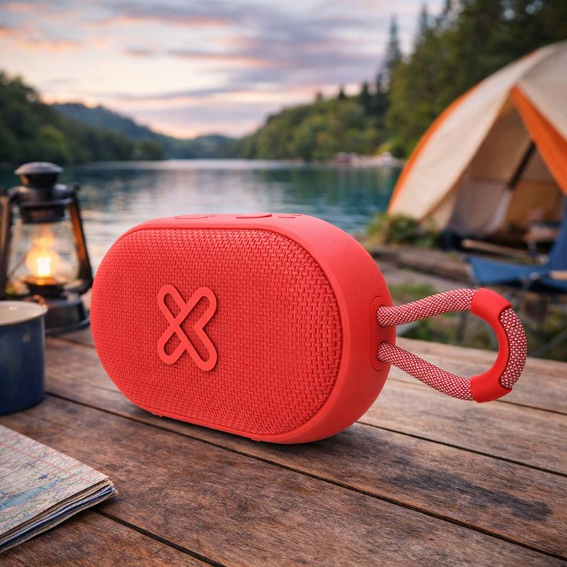 Bocina Portátil Bluetooth Groovesplash Color Rojo