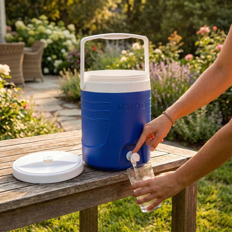 Hielera Redonda Sport de 7.5 Litros Color Azul