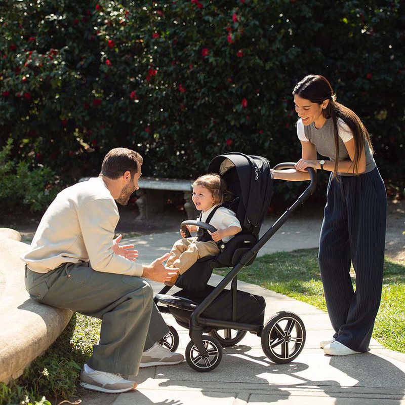 Carruaje de Paseo con Asiento Reversible MIXX Next Caviar