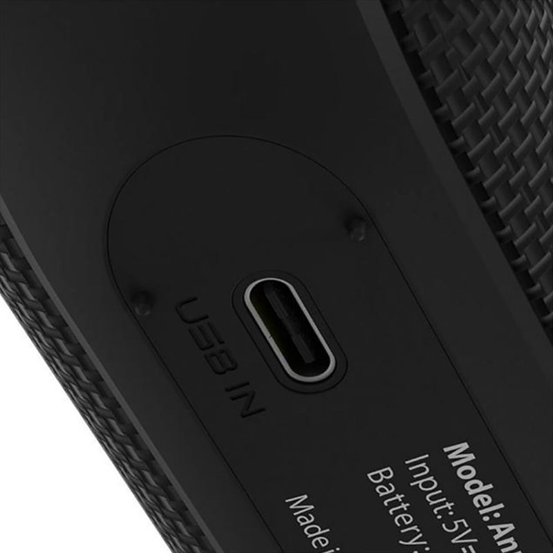 Bocina Portátil Bluetooth Groovesplash Color Negro