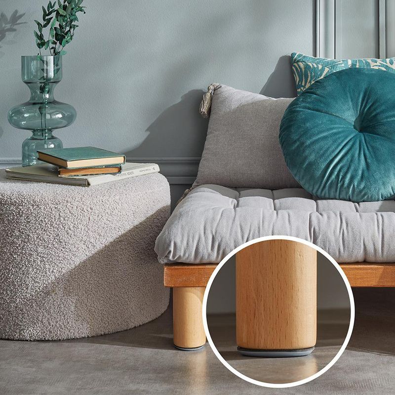 Deslizadores Plásticos para Patas de Muebles 30 Mm Color Gris 4 Unidades