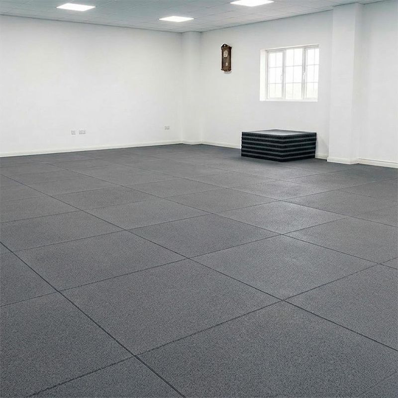 Piso de Caucho de Alta Densidad 1 x 1 m Espesor 15 mm para Gimnasio Color Gris