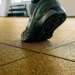 Piso de Caucho de Alta Densidad 1 x 1 m Espesor 15 mm para Gimnasio Color Amarillo