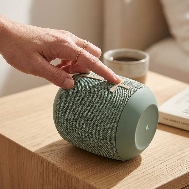 Bocina Portátil Bluetooth Ears Wonderboom Sprice Color Verde