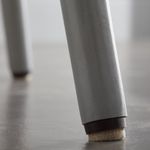 Patines para Clavar de 20 Mm Color Beige 4 Pzas