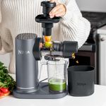 Exprimidor de Prensado en Frío Ninja NeverClog con Control de Pulpa Color Carbón