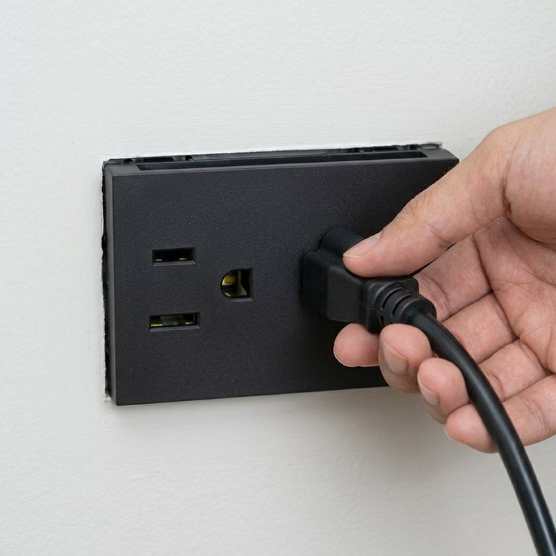 Tomacorriente Doble Modular Matix Go Negro 15 A