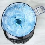 Licuadora Ice Crush de 8 Velocidades Color Negro con Jarra de Plástico