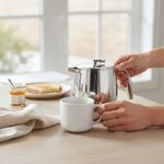 Cafetera Tipo Prensa Francesa Columbia Acero Inoxidable Aislada