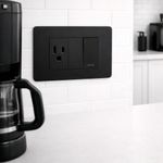 Placa Triple Modular Tipo MatixGo para Interruptor Color Negro