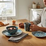 Vajilla Camelia Azul con Diseño Floral Moderno de 16 Piezas