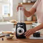 Licuadora Personal de 2 Velocidades con Vaso de Plástico de 600 Ml